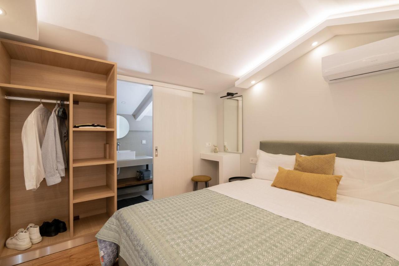Cosy & Elegant Loft Suite In The City Center Закінф Екстер'єр фото